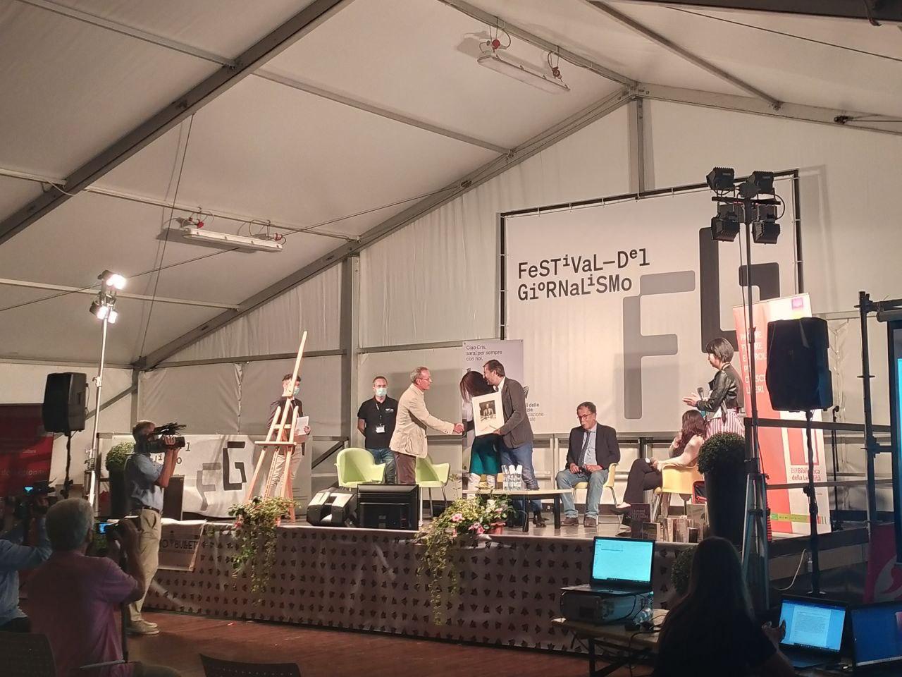 Le inchieste di Paolo Berizzi premiate a Ronchi: «Il giornalismo o è civile o non è»